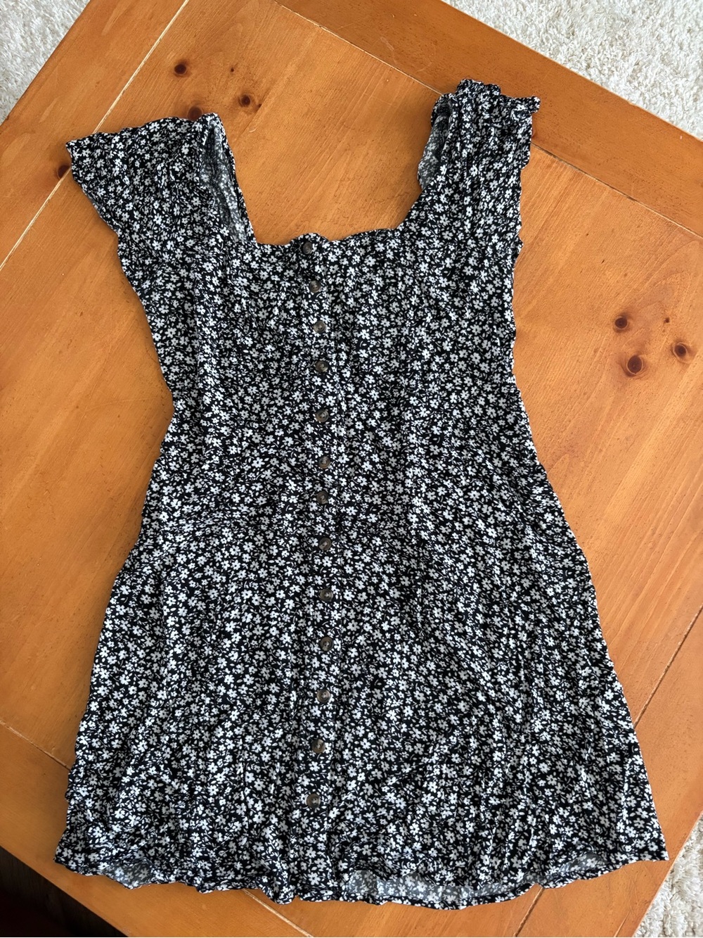 American Eagle mini dress, black and white floral print, size large, NWOT